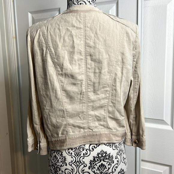 WHBM Tan Zip Up Blazer Pockets Light Shoulder Pads 6 - Picture 3 of 5